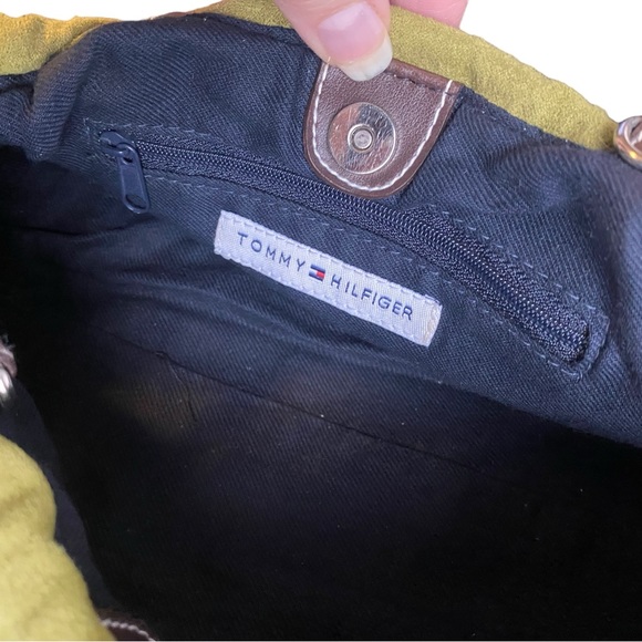 Tommy Hilfiger Vintage Green Suede Cinch Purse - Picture 12 of 13